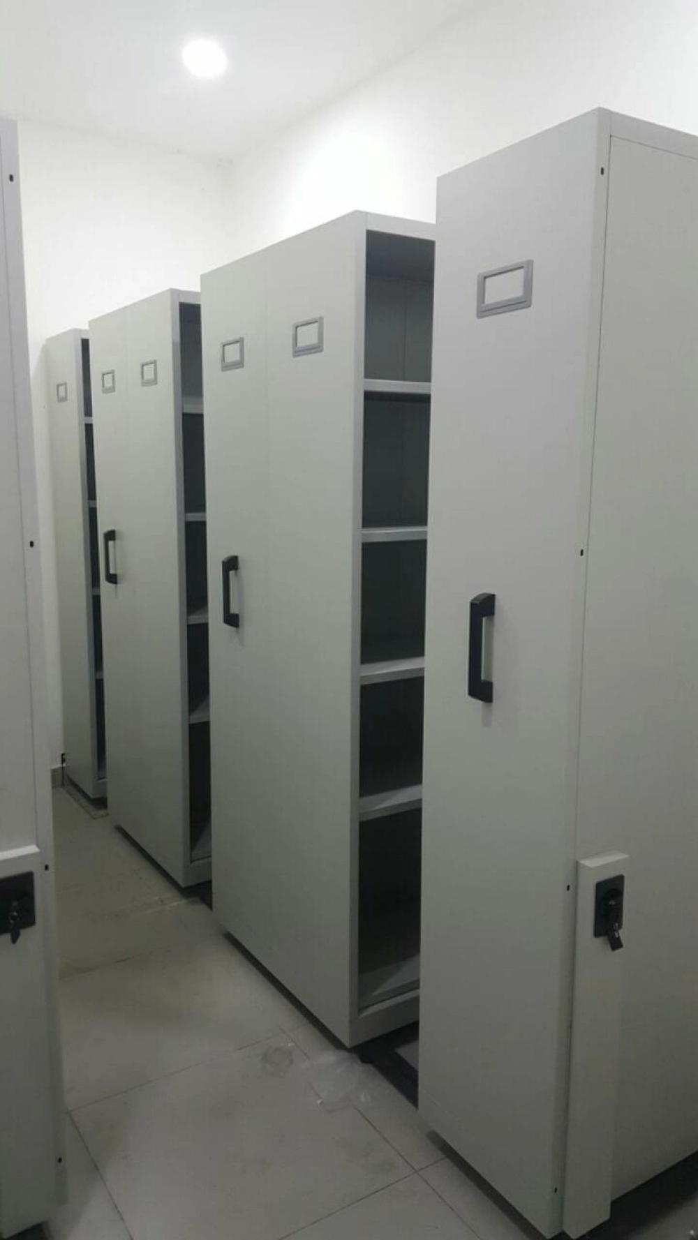 Maintenance Tips for Long-Lasting Steel Office Furniture