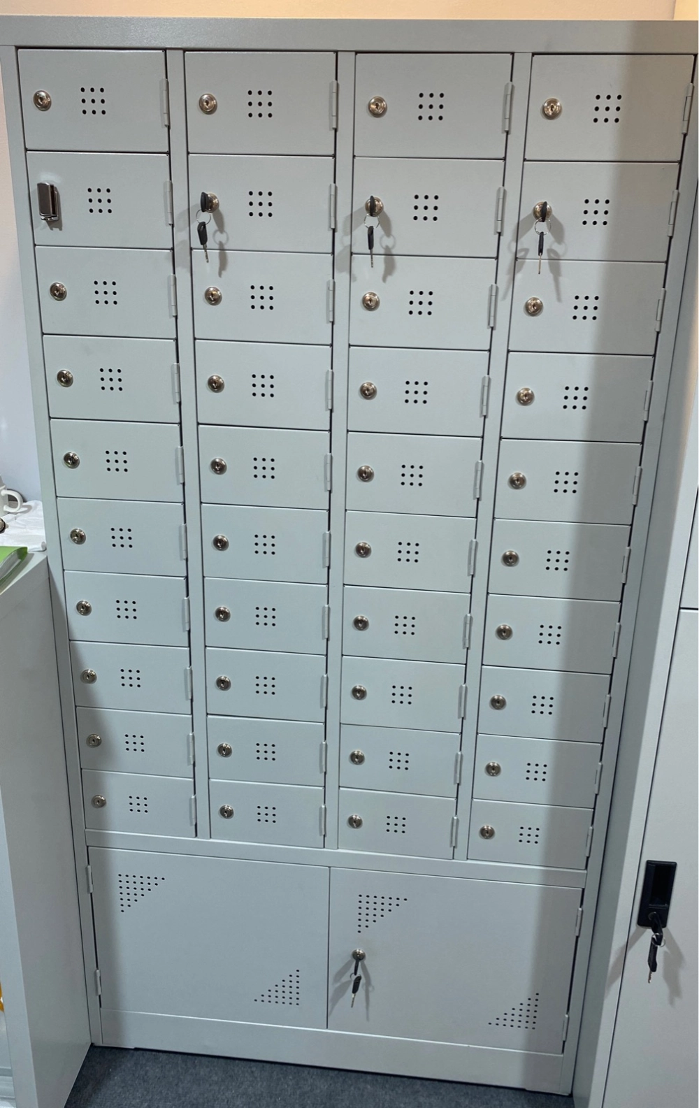 Steel Furniture FAQs for Office Buyers